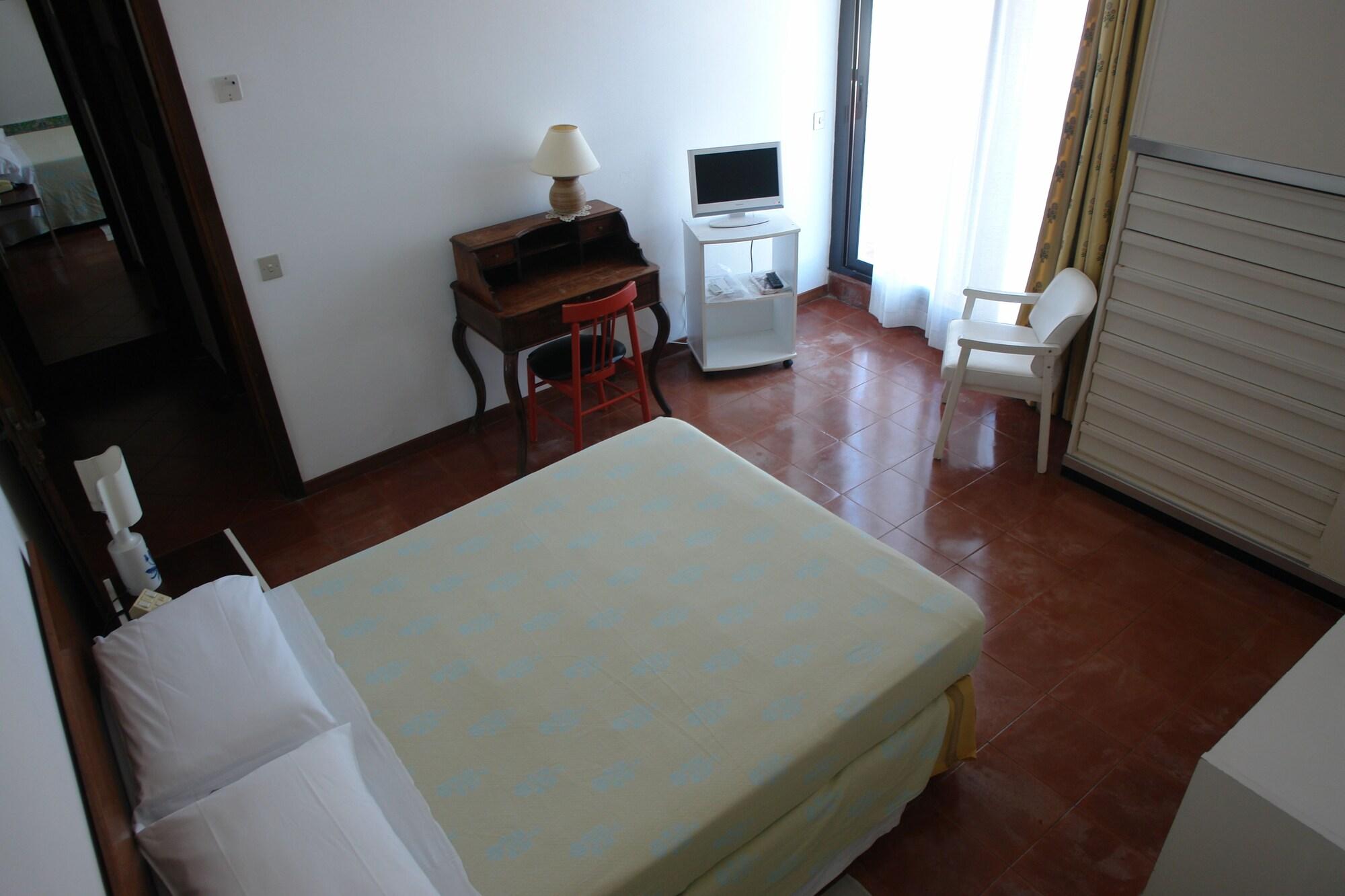 Hotel Della Baia Baia Domizia Buitenkant foto