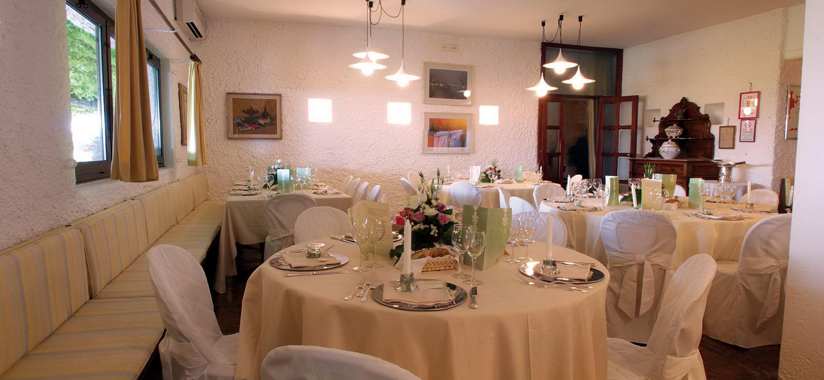 Hotel Della Baia Baia Domizia Buitenkant foto