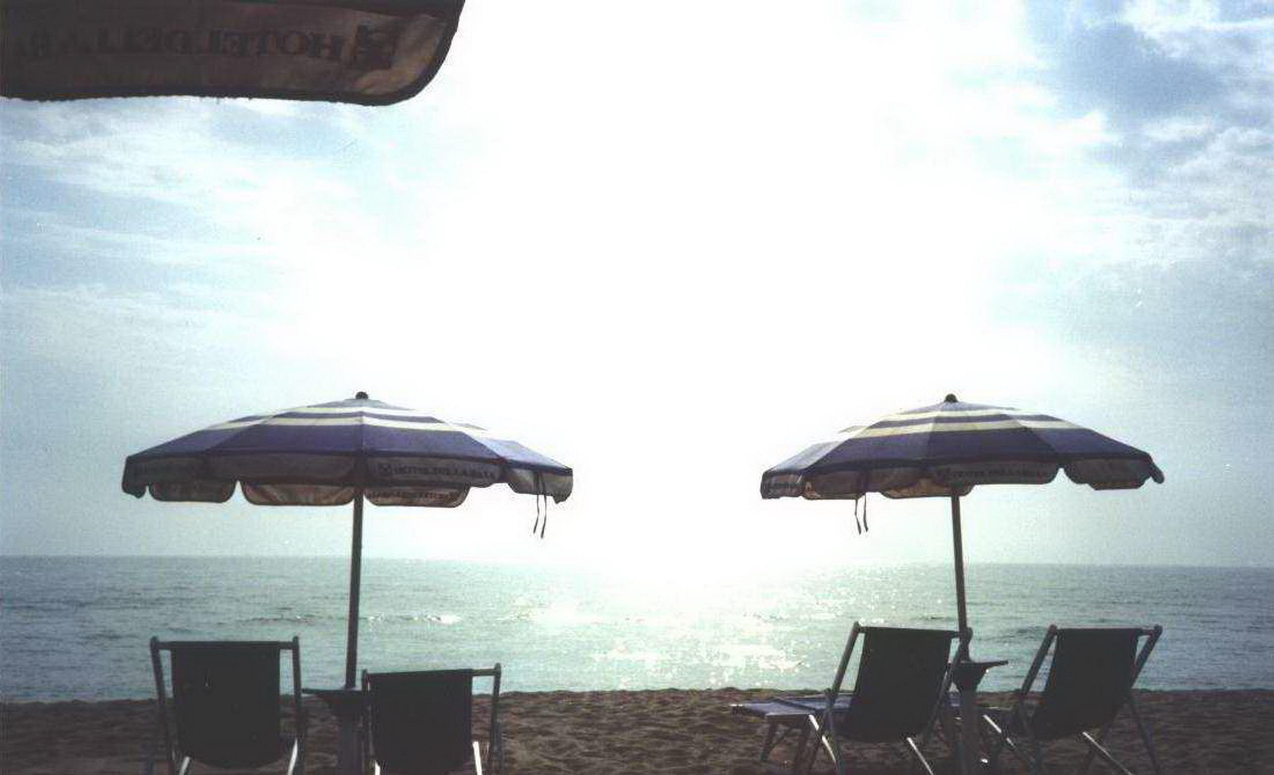 Hotel Della Baia Baia Domizia Buitenkant foto