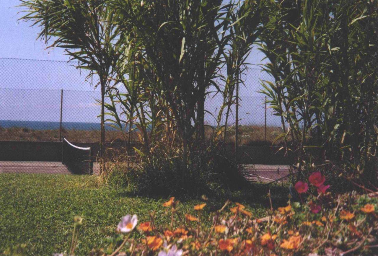 Hotel Della Baia Baia Domizia Buitenkant foto